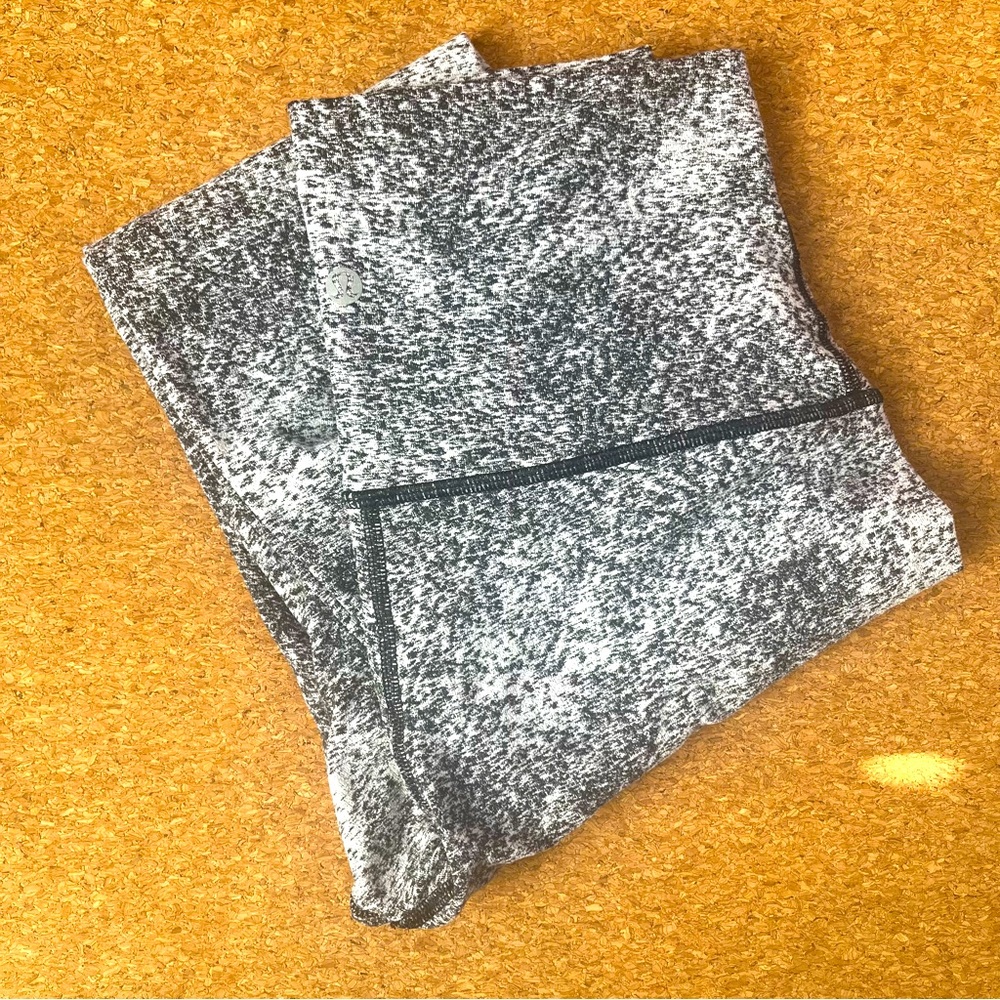 LULULEMON Super High-Rise Textured Leggings